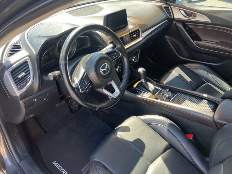 2017 Mazda Mazda3 Touring 2.5 photo 9