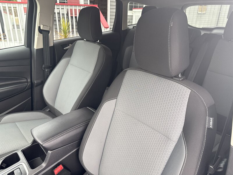 2019 Ford Escape SE photo 8