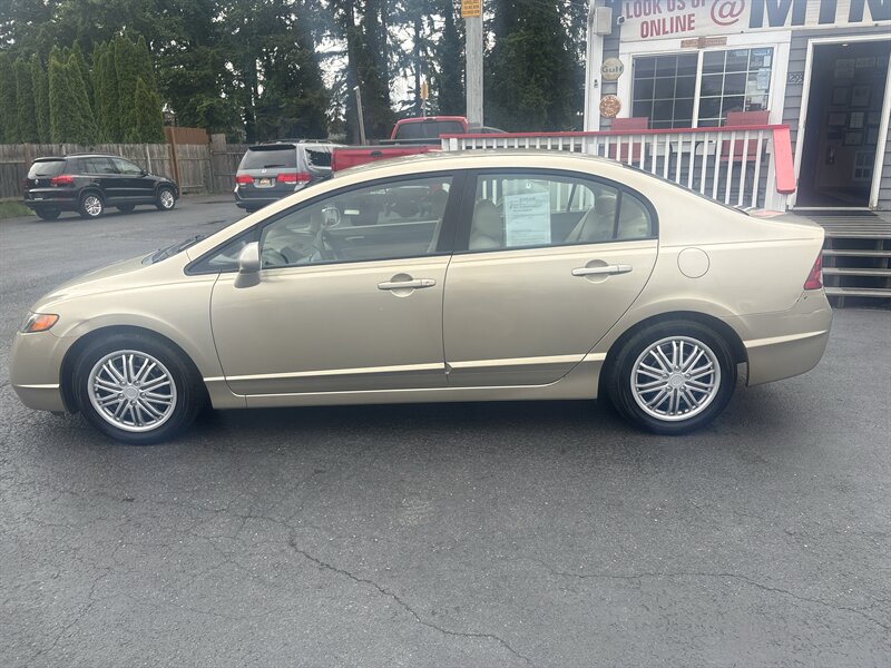 2008 Honda Civic LX 5AT's photo