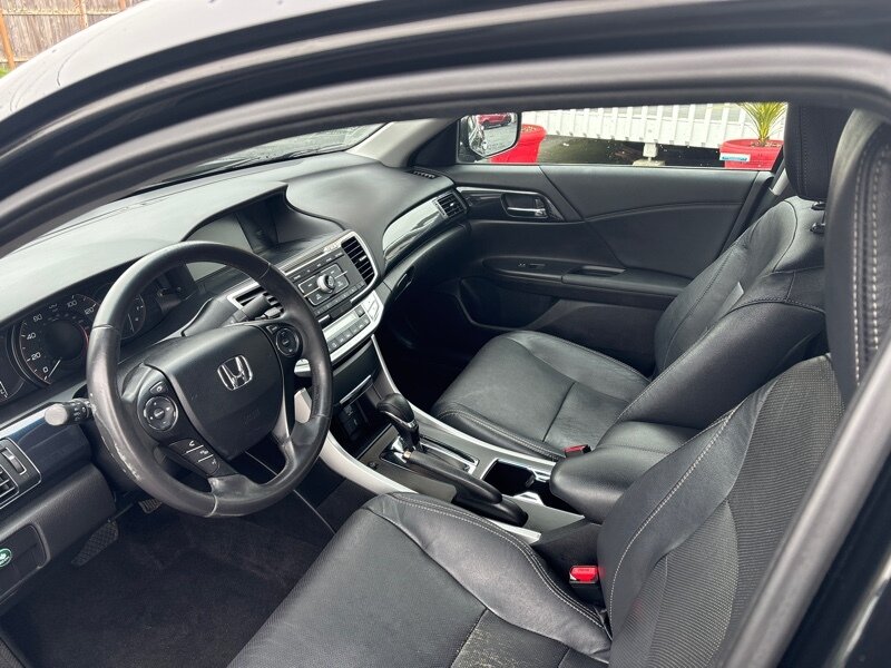 2014 Honda Accord Sport photo 9