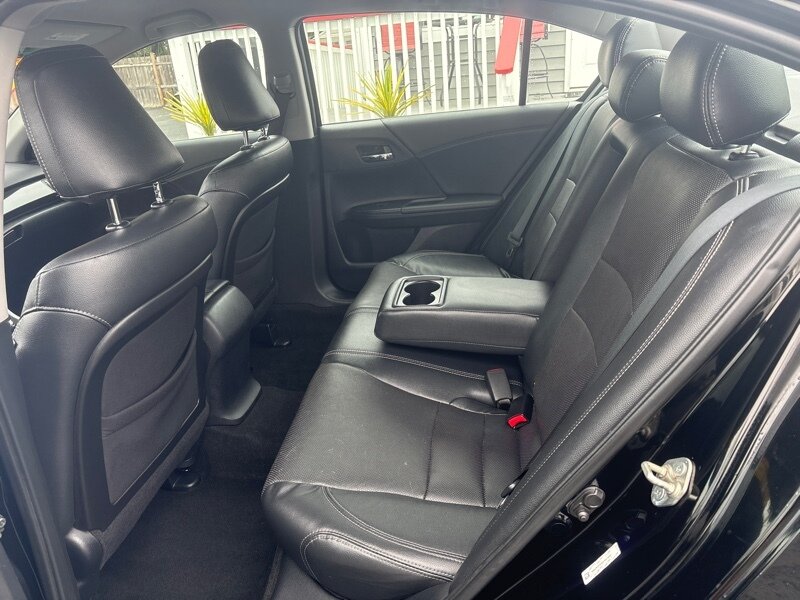 2014 Honda Accord Sport photo 14