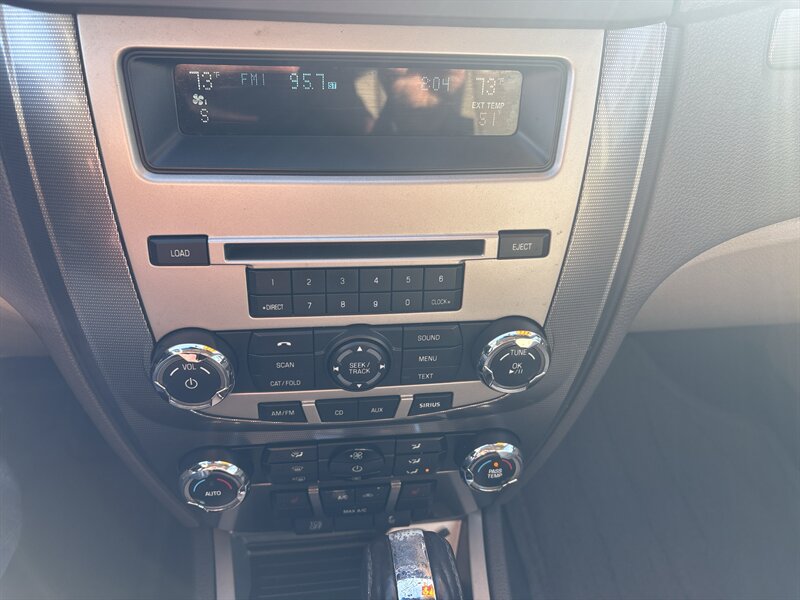 2012 Ford Fusion SEL - Photo 12