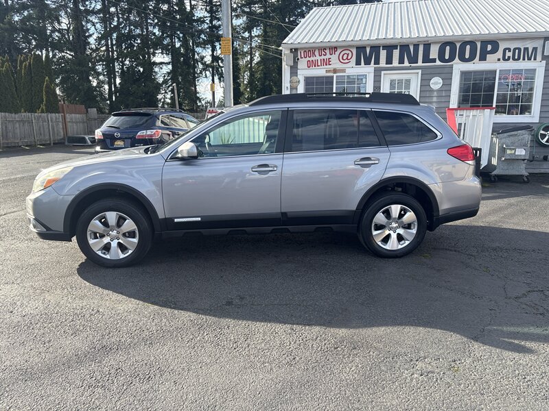 2010 Subaru Outback 3.6R Premium