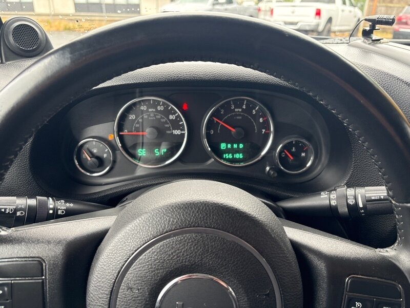 2013 Jeep Wrangler Unlimited S photo 10