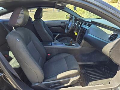 2010 Ford Mustang V6 BLK-OUT MANUAL NEWER TIRES RUNS&DRIVES GREAT!!!   - Photo 16 - Woodward, OK 73801