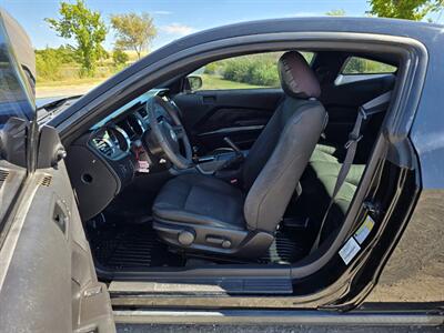 2010 Ford Mustang V6 BLK-OUT MANUAL NEWER TIRES RUNS&DRIVES GREAT!!!   - Photo 34 - Woodward, OK 73801