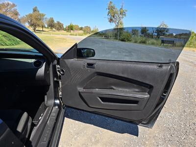 2010 Ford Mustang V6 BLK-OUT MANUAL NEWER TIRES RUNS&DRIVES GREAT!!!   - Photo 38 - Woodward, OK 73801