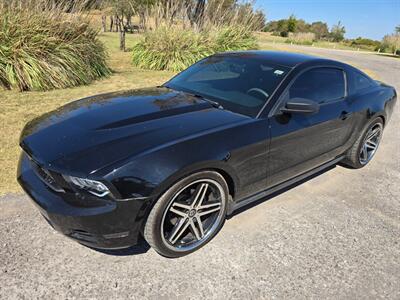 2010 Ford Mustang V6 BLK-OUT MANUAL NEWER TIRES RUNS&DRIVES GREAT!!!   - Photo 2 - Woodward, OK 73801