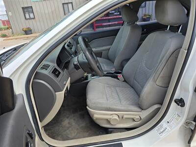 2010 Ford Fusion 1OWNER A/C GOOD TIRES, RUNS&DRIVES GREAT   - Photo 17 - Woodward, OK 73801