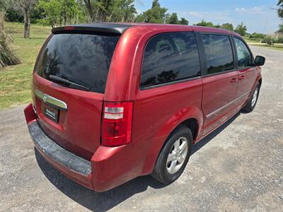 2008 Dodge Grand Caravan SXT 3.8L V6 RUNS & DRIVES GREAT! STOW&GO   - Photo 5 - Woodward, OK 73801