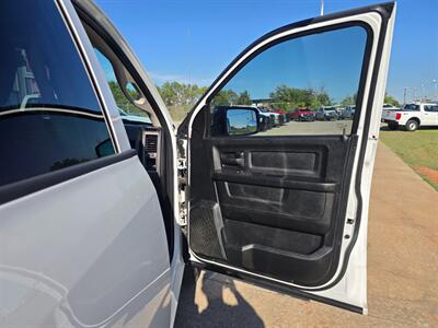 2018 RAM 1500 CREW 4X4 1OWNER 5.7L RUNS & DRIVES GREAT AC COLD!! - Photo 52 - Woodward, OK 73801