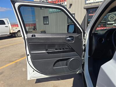 2011 Jeep Patriot Sport 4WD 2.4L*RUNS&DRIVES GREAT*A/C GAS SAVER!!   - Photo 48 - Woodward, OK 73801