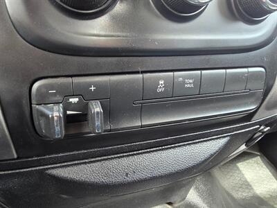2016 RAM 1500 CREW 4X4 1OWNER 5.7L RUNS & DRIVES GREAT AC COLD!!   - Photo 24 - Woodward, OK 73801