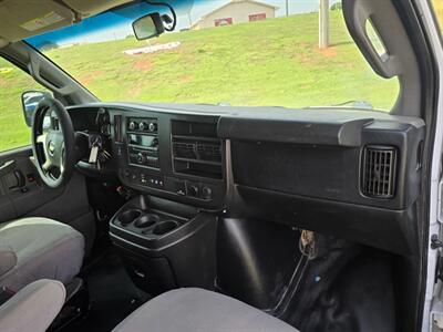 2017 Chevrolet Express LT 3500 1OWNER 6.0L RUNS&DRIVES GREAT AC   - Photo 46 - Woodward, OK 73801