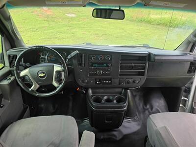 2017 Chevrolet Express LT 3500 1OWNER 6.0L RUNS&DRIVES GREAT AC   - Photo 17 - Woodward, OK 73801