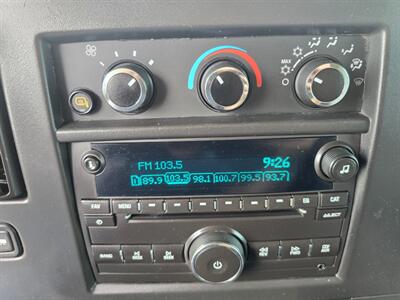 2017 Chevrolet Express LT 3500 1OWNER 6.0L RUNS&DRIVES GREAT AC   - Photo 35 - Woodward, OK 73801