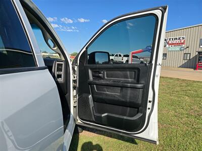 2018 RAM 1500 CREW 4X4 1OWNER RUNS&DRIVES GREAT BEDLINER TOW PKG   - Photo 59 - Woodward, OK 73801