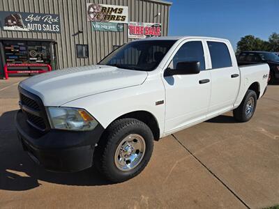 2018 RAM 1500 CREW 4X4 1OWNER RUNS&DRIVES GREAT BEDLINER TOW PKG   - Photo 2 - Woodward, OK 73801