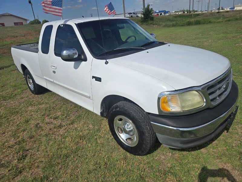 2002 Ford F-150 EXT-CAB 1OWNER LOW MILES.RUNS&DRIVES GREAT A/C   - Photo 1 - Woodward, OK 73801
