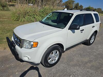 2010 Ford Escape XLT 2.5L RUNS&DRIVES GREAT A/C COLD   - Photo 2 - Woodward, OK 73801