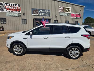 2018 Ford Escape AWD 1OWNER RUNS&DRIVE GREAT CLEAN CARFAX! A/C COLD - Photo 4 - Woodward, OK 73801