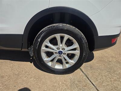 2018 Ford Escape AWD 1OWNER RUNS&DRIVE GREAT CLEAN CARFAX! A/C COLD - Photo 64 - Woodward, OK 73801