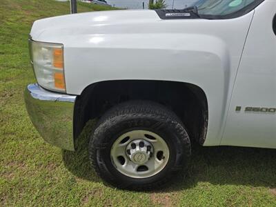2008 Chevrolet Silverado 2500 Work Truck   - Photo 57 - Woodward, OK 73801