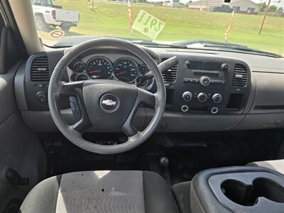 2008 Chevrolet Silverado 2500 Work Truck   - Photo 21 - Woodward, OK 73801