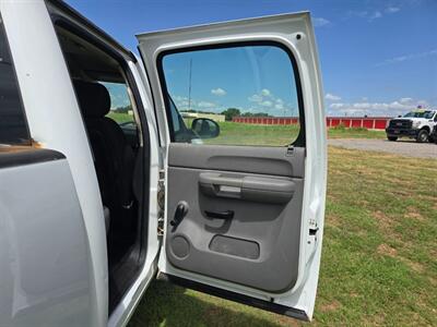 2008 Chevrolet Silverado 2500 Work Truck   - Photo 45 - Woodward, OK 73801