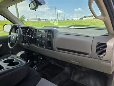 2008 Chevrolet Silverado 2500 Work Truck   - Photo 32 - Woodward, OK 73801