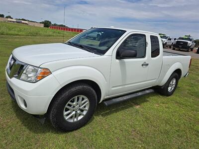 2017 Nissan Frontier SV 1OWNER 2.5L RUNS&DRIVES GREAT!*AC COLD!!   - Photo 2 - Woodward, OK 73801
