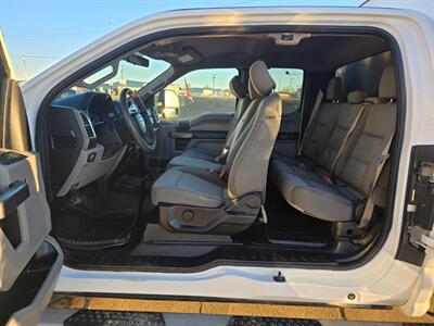 2018 Ford F-250 1OWNER 6.2L SERIVES TOPPER RUNS&DRIVES GREAT! A/C   - Photo 18 - Woodward, OK 73801