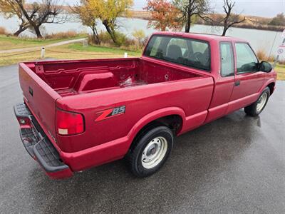 2001 GMC Sonoma SLS 1OWNER 102K ML. EXL-CAB RUNS&DRIVES GREAT A/C   - Photo 5 - Woodward, OK 73801