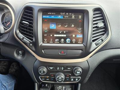 2015 Jeep Cherokee Limited 4WD LG ROOF LEATHER LOADED NEW TIRES A/C!!   - Photo 19 - Woodward, OK 73801