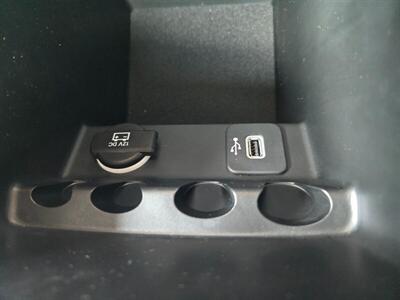 2015 Jeep Cherokee Limited 4WD LG ROOF LEATHER LOADED NEW TIRES A/C!!   - Photo 32 - Woodward, OK 73801