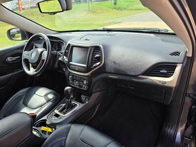 2015 Jeep Cherokee Limited 4WD LG ROOF LEATHER LOADED NEW TIRES A/C!!   - Photo 40 - Woodward, OK 73801