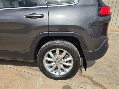2015 Jeep Cherokee Limited 4WD LG ROOF LEATHER LOADED NEW TIRES A/C!!   - Photo 75 - Woodward, OK 73801