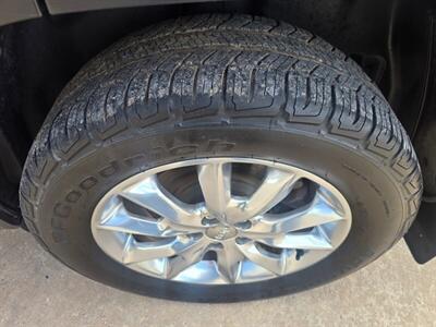 2015 Jeep Cherokee Limited 4WD LG ROOF LEATHER LOADED NEW TIRES A/C!!   - Photo 68 - Woodward, OK 73801