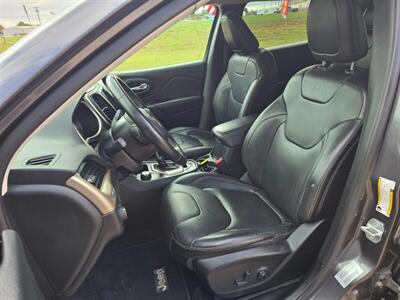 2015 Jeep Cherokee Limited 4WD LG ROOF LEATHER LOADED NEW TIRES A/C!!   - Photo 15 - Woodward, OK 73801