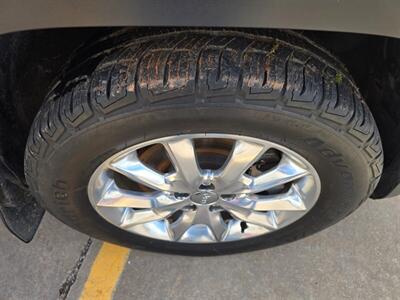 2015 Jeep Cherokee Limited 4WD LG ROOF LEATHER LOADED NEW TIRES A/C!!   - Photo 67 - Woodward, OK 73801