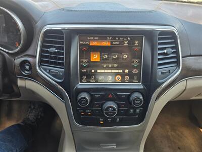 2015 Jeep Grand Cherokee Overland 4WD LEATHER LOADED ROOF RUNS&DRIVES GREAT   - Photo 18 - Woodward, OK 73801