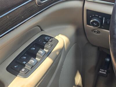 2015 Jeep Grand Cherokee Overland 4WD LEATHER LOADED ROOF RUNS&DRIVES GREAT   - Photo 28 - Woodward, OK 73801