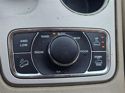 2015 Jeep Grand Cherokee Overland 4WD LEATHER LOADED ROOF RUNS&DRIVES GREAT   - Photo 24 - Woodward, OK 73801