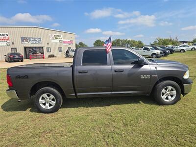 2015 RAM 1500 68K ML.1OWNER CREW 4X4 5.7L RUNS&DRIVES GREAT   - Photo 3 - Woodward, OK 73801