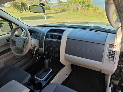 2012 Ford Escape XLS 1OWNER 4WD NEWER TIRES RUNS&DRIVES GREAT! A/C   - Photo 39 - Woodward, OK 73801