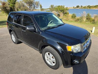 2012 Ford Escape XLS 1OWNER 4WD NEWER TIRES RUNS&DRIVES GREAT! A/C   - Photo 1 - Woodward, OK 73801