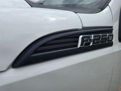 2013 Ford F-250 1OWNER CREW 8FT-BED 6.2L RUNS&DRIVES GREAT AC COLD   - Photo 9 - Woodward, OK 73801