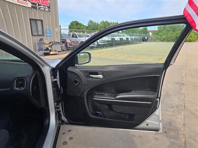 2018 Dodge Charger AWD 5.7L HEMI RUNS&DRIVES GREAT A/C COLD - Photo 40 - Woodward, OK 73801