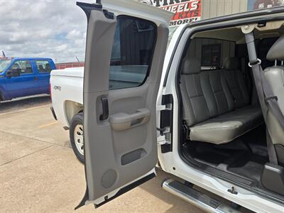 2010 Chevrolet Silverado 1500 1OWNER 4X4 5.3L RUNS&DRIVES GREAT!!A/C COLD   - Photo 40 - Woodward, OK 73801