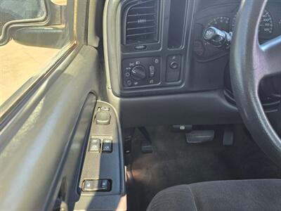 2007 Chevrolet Silverado 1500 Classic Work Truck - Photo 11 - Woodward, OK 73801